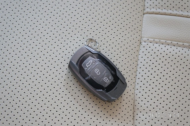 2013款 1.5TID 自動尊享型