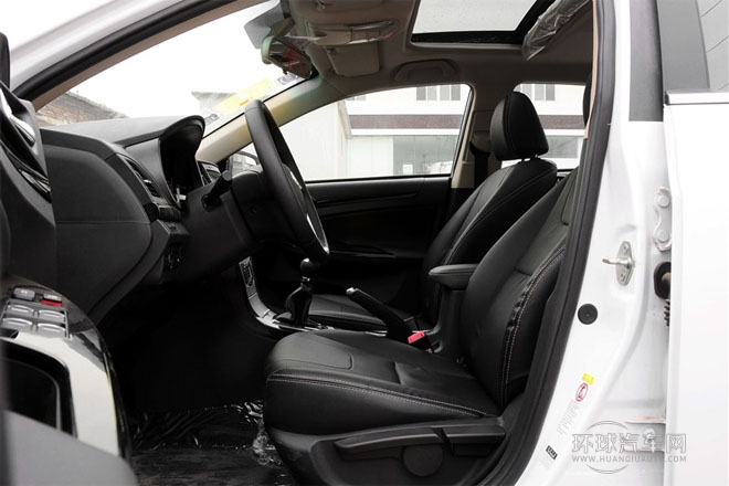2014款 1.5L 手動(dòng)舒適型