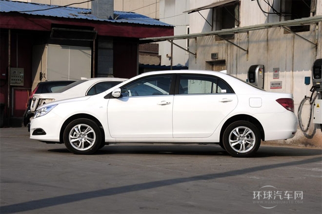 2014款 1.5L 手動豪華型