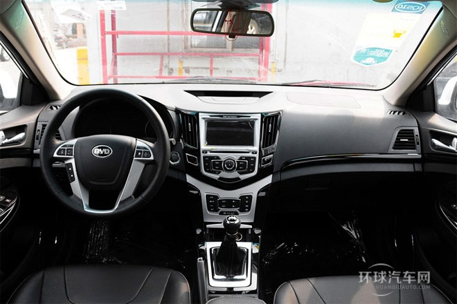 2014款 1.5L 手動豪華型