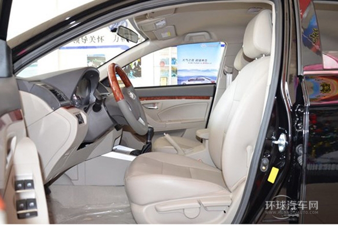 2014款 越級版 1.5L 標準型