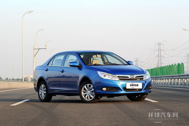 2014款 1.5TI 手動舒適型