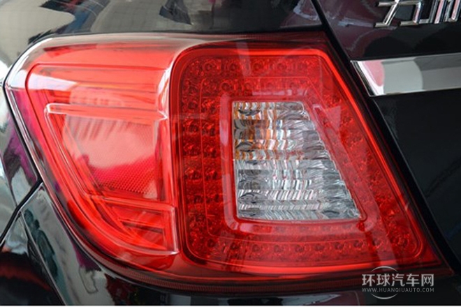 2014款 越級版 1.5L 標準型