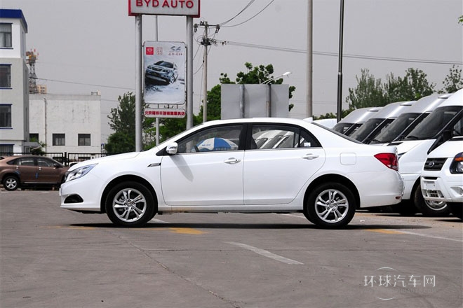 2014款 1.5TI 手動豪華型