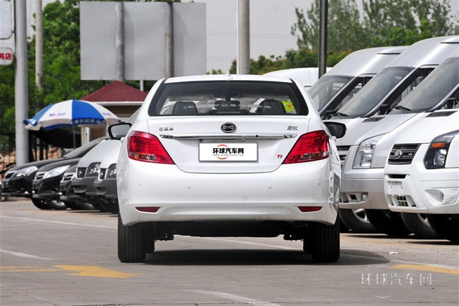 2014款 1.5TI 手動豪華型