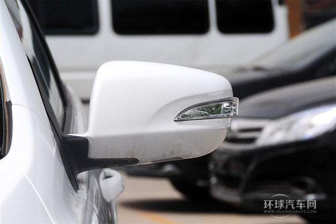 2014款 1.5TI 手動豪華型