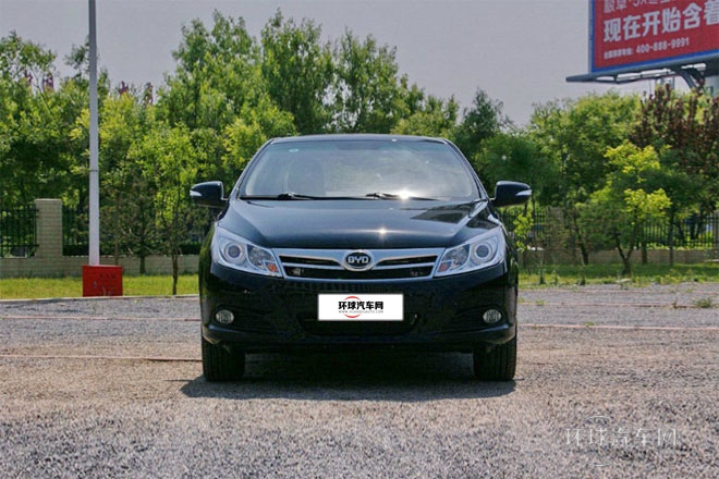 2014款 1.5TI 手動尊貴型