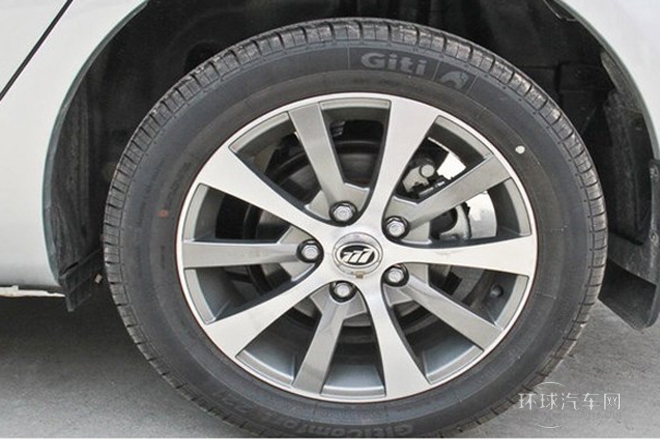 2013款 1.8L 舒雅標(biāo)準(zhǔn)型