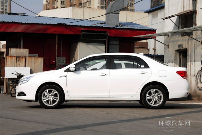 2014款 1.5TID 自動豪華型