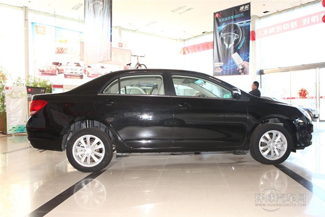 2013款 1.5L 手動尊貴型