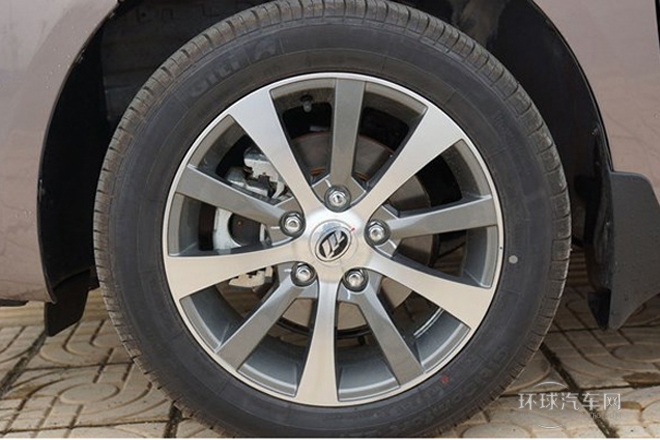 2013款 1.8L 標準型LX