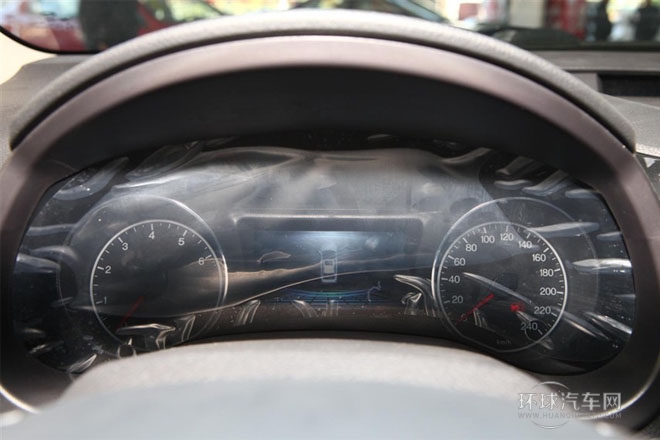 2013款 1.5L 手動尊貴型