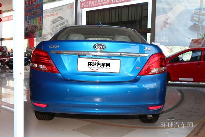 2013款 1.5TI 手動尊貴型