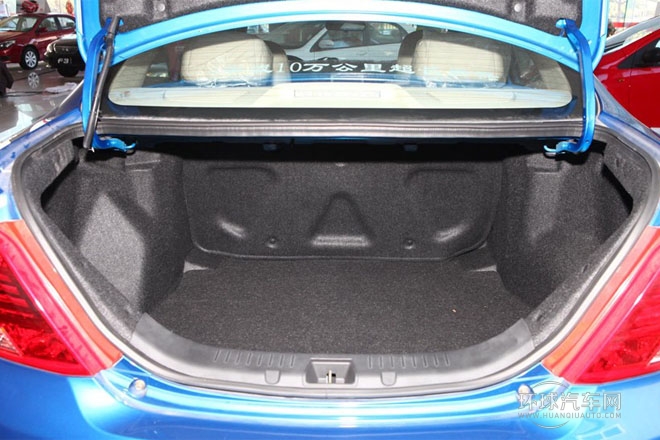 2013款 1.5TI 手動尊貴型