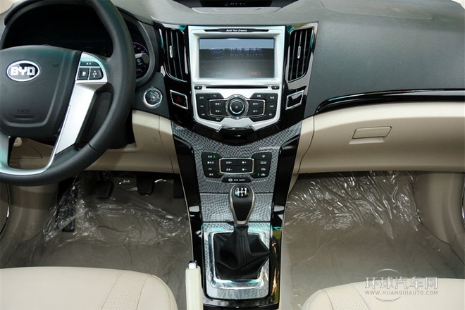 2012款 1.5L 手動豪華型