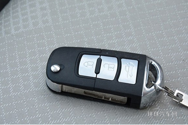 2014款 1.5L 手動豪華型