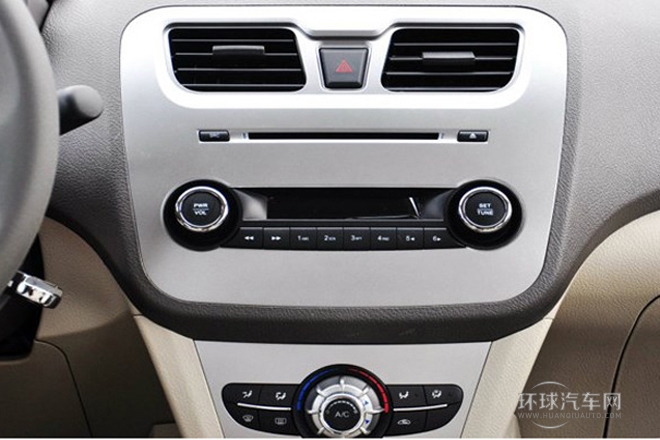 2014款 1.5L 手動(dòng)旗艦型