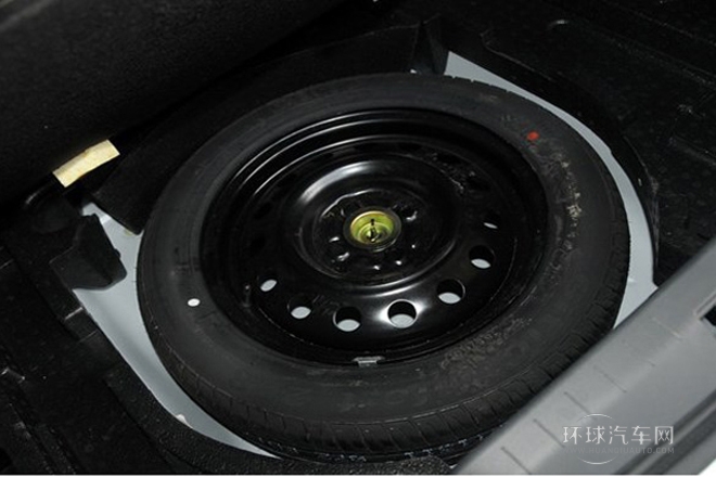 2014款 1.5L CVT標準型