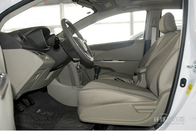 2014款 1.5L CVT標準型