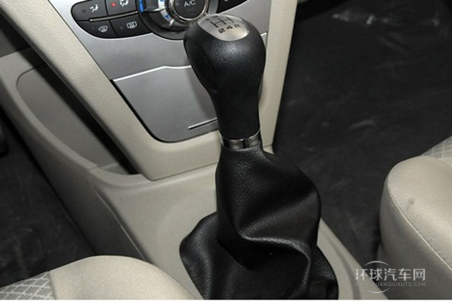 2014款 1.5L CVT標準型