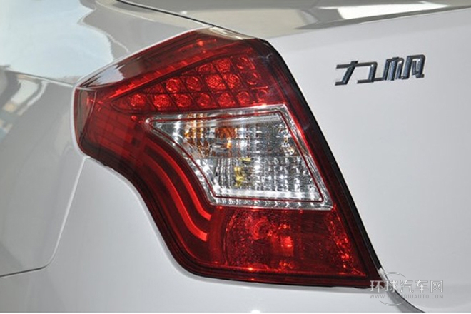 2014款 1.5L CVT豪華型