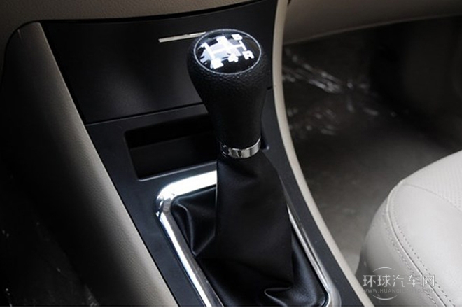 2012款 1.5L 手動舒適A型