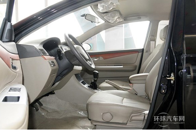 2012款 1.5L 手動舒適B型