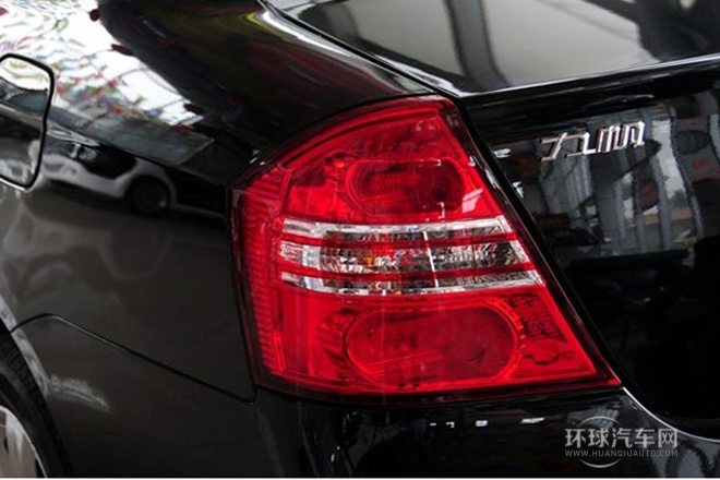 2012款 1.5L 手動舒適B型