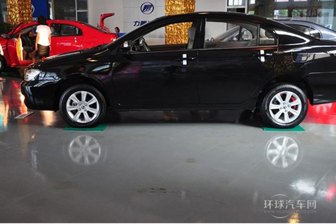 2012款 1.5L 手動(dòng)舒適B型