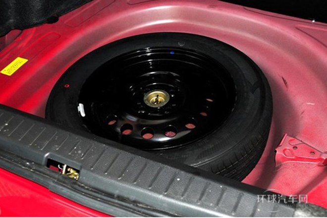 2012款 1.5L 手動舒適C型