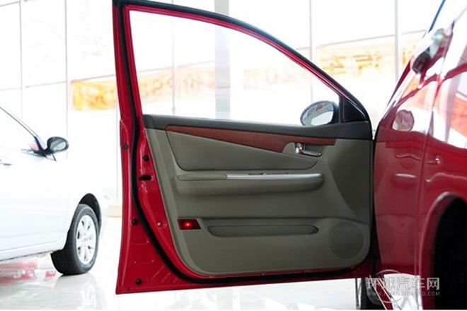 2012款 1.5L 手動舒適C型