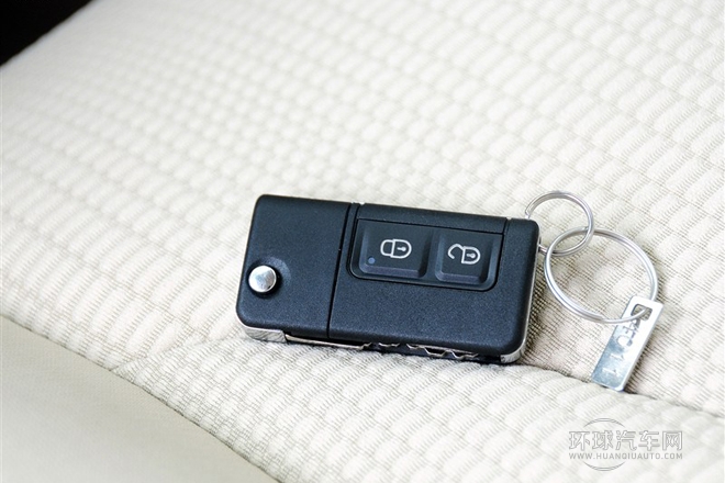 2013款 2.0L 自動智尚型