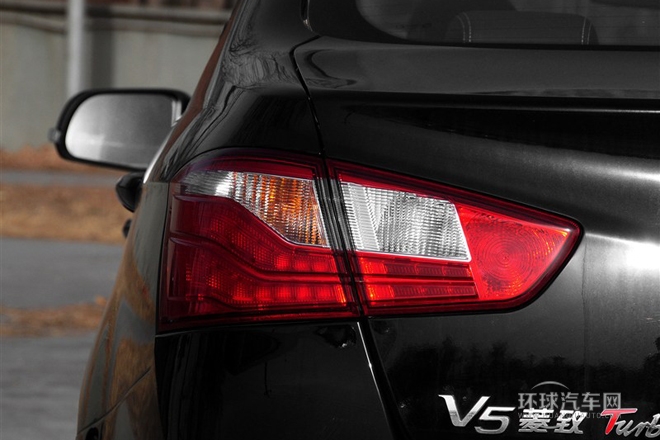 2014款 1.5T 手動趣控型