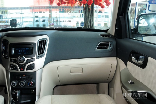 2013款 2.0L 手動智尚型