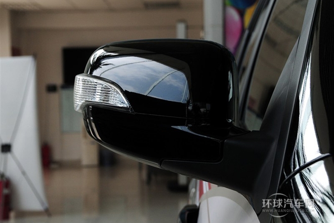 2013款 2.0L 手動智尚型