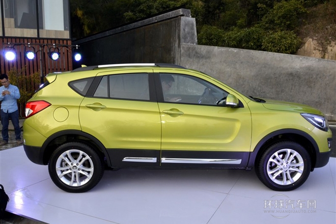 2014款 1.6L 手動(dòng)智尊型