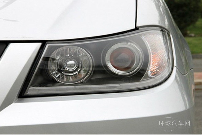 2012款 1.5L 手動舒適B型CNG