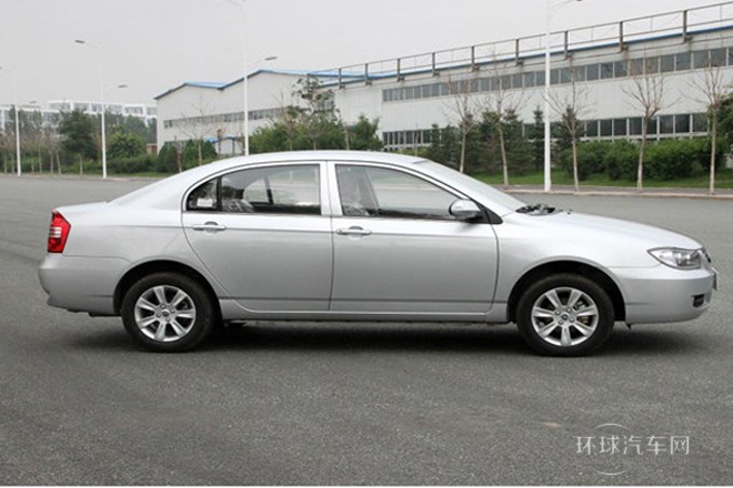 2012款 1.5L 手動(dòng)舒適B型CNG