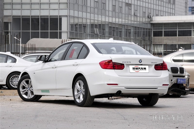 2014款 320i 運動設(shè)計套裝