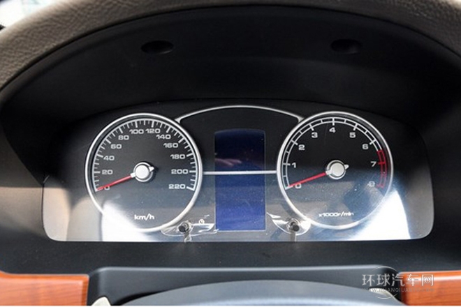 2012款 1.5L 手動(dòng)豪華型CNG