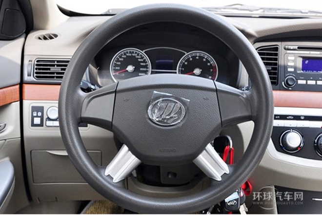 2012款 1.5L 手動豪華型CNG