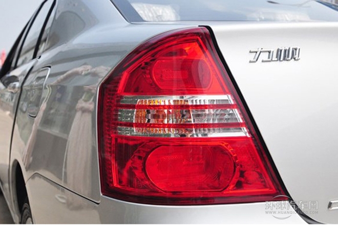 2012款 1.5L 手動豪華型CNG