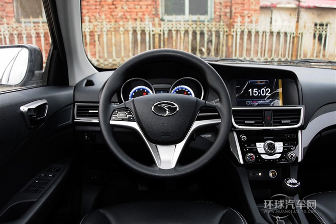 2014款 1.5L 手動(dòng)豪華型