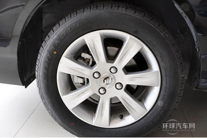 2012款 1.5L 手動(dòng)旗艦型CNG