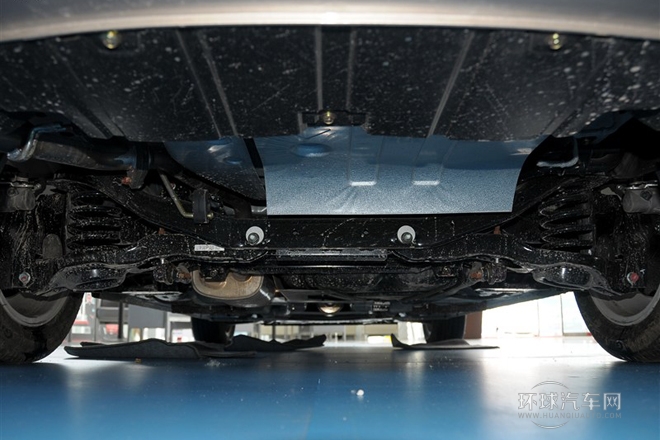 2014款 1.6L 自動尊貴型