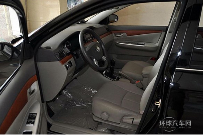 2012款 1.5L 手動旗艦型CNG