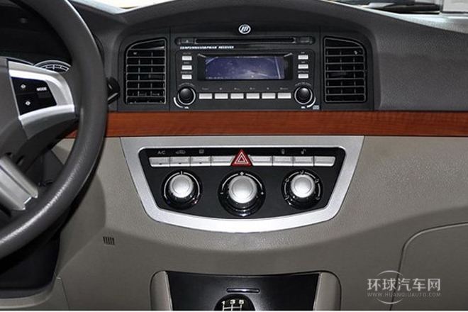 2012款 1.5L 手動旗艦型CNG