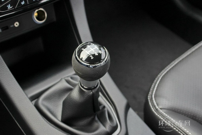 2014款 1.5L 手動舒雅型