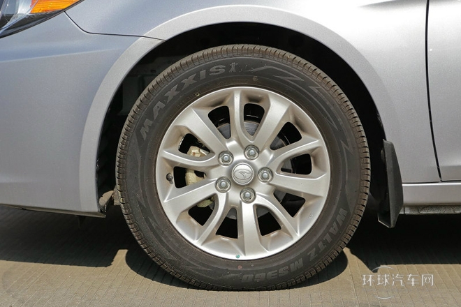 2014款 1.5L 手動(dòng)舒適型