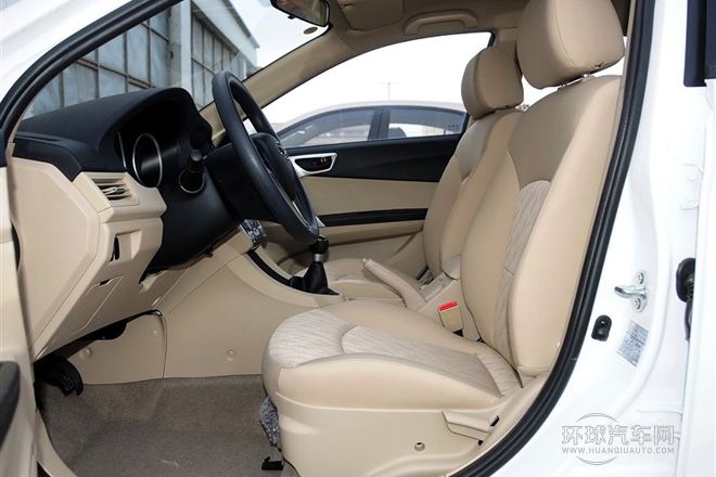 2014款 1.5L 手動標準型